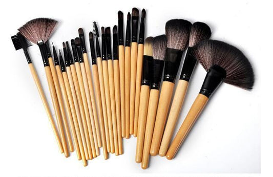 Makeup Brush Kit - Beauty And Glam Corner